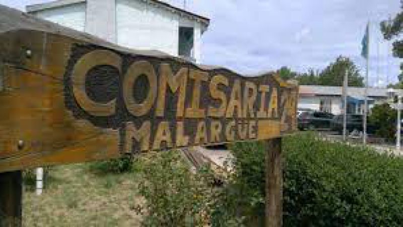 Un menor de 17 años fue detenido por robar en una peluquería