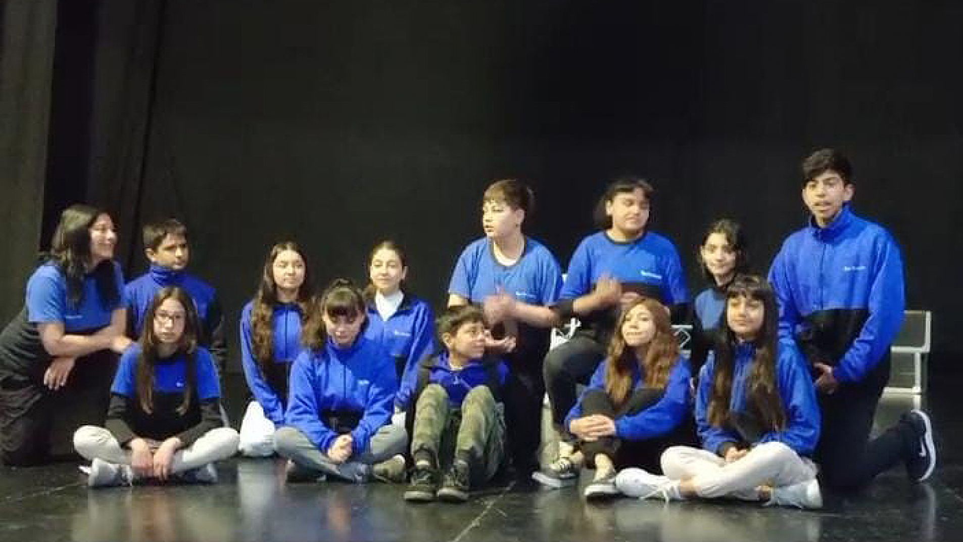 El elenco "Duende" está integrado por 13 alumnos.