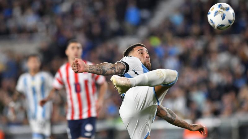 Nicolás Otamendi firmó su contrato y se convirtió en el primer refuerzo de River
