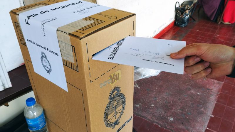 Con normalidad y un mínimo atraso comenzaron los comicios en San Rafael