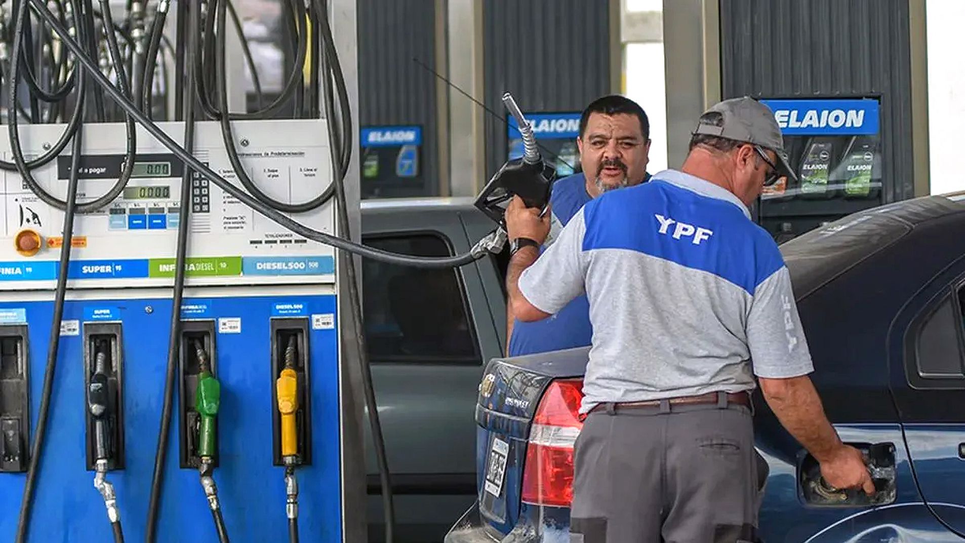 Suba parcial de los impuestos al combustible: cómo impacta en los precios