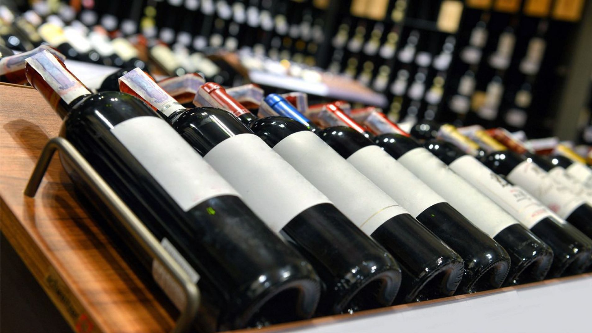 Baja el consumo de vinos (foto archivo).