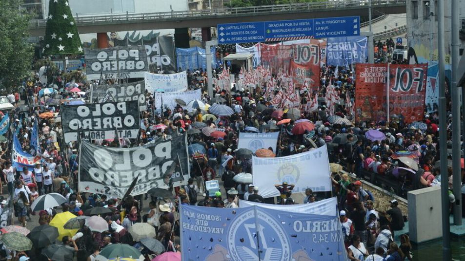 Todas las fuerzas federales podrán reprimir los piquetes - InfoYa