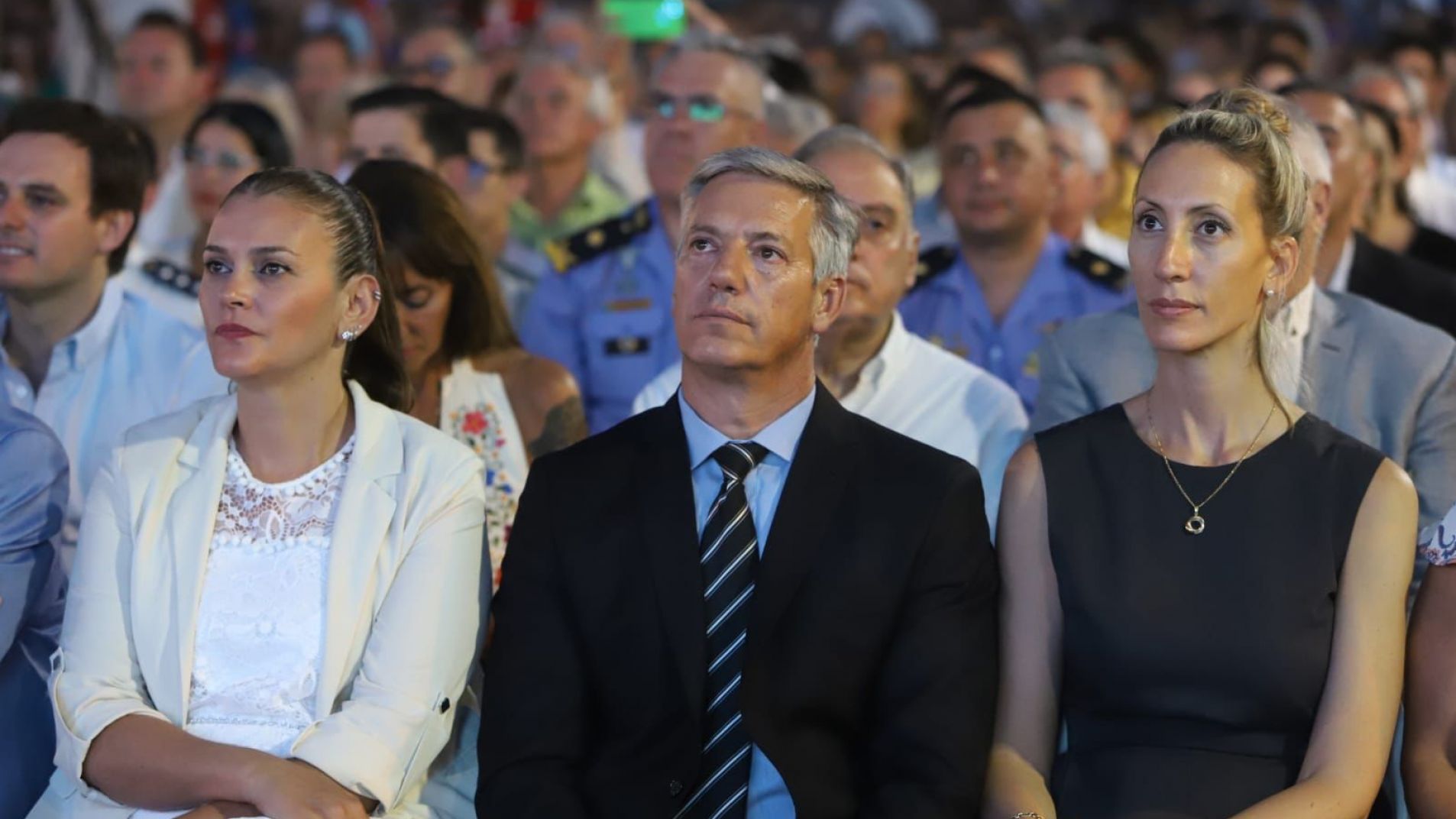 Molero acompañó la asunción de los intendentes del sur.