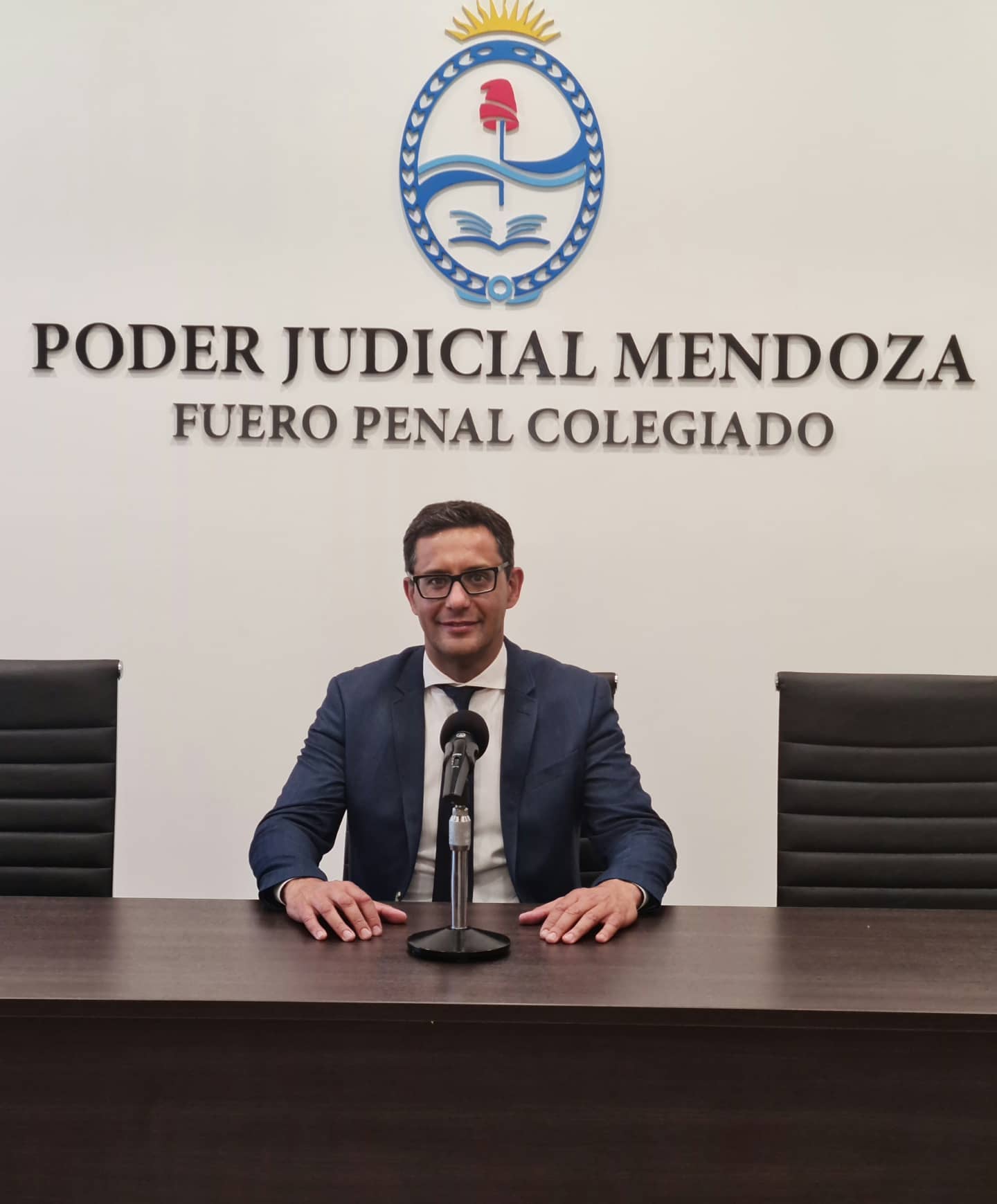 Un abogado público del sur mendocino defenderá al juez Sarmiento - InfoYa