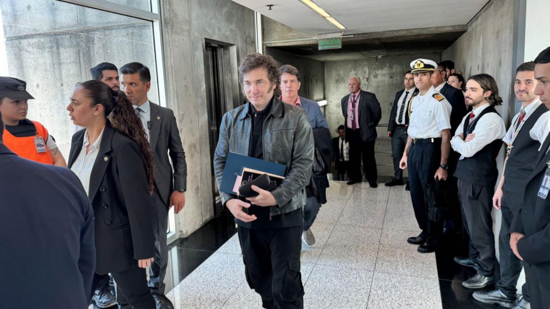 Milei viajó a Davos para participar del Foro Económico Mundial