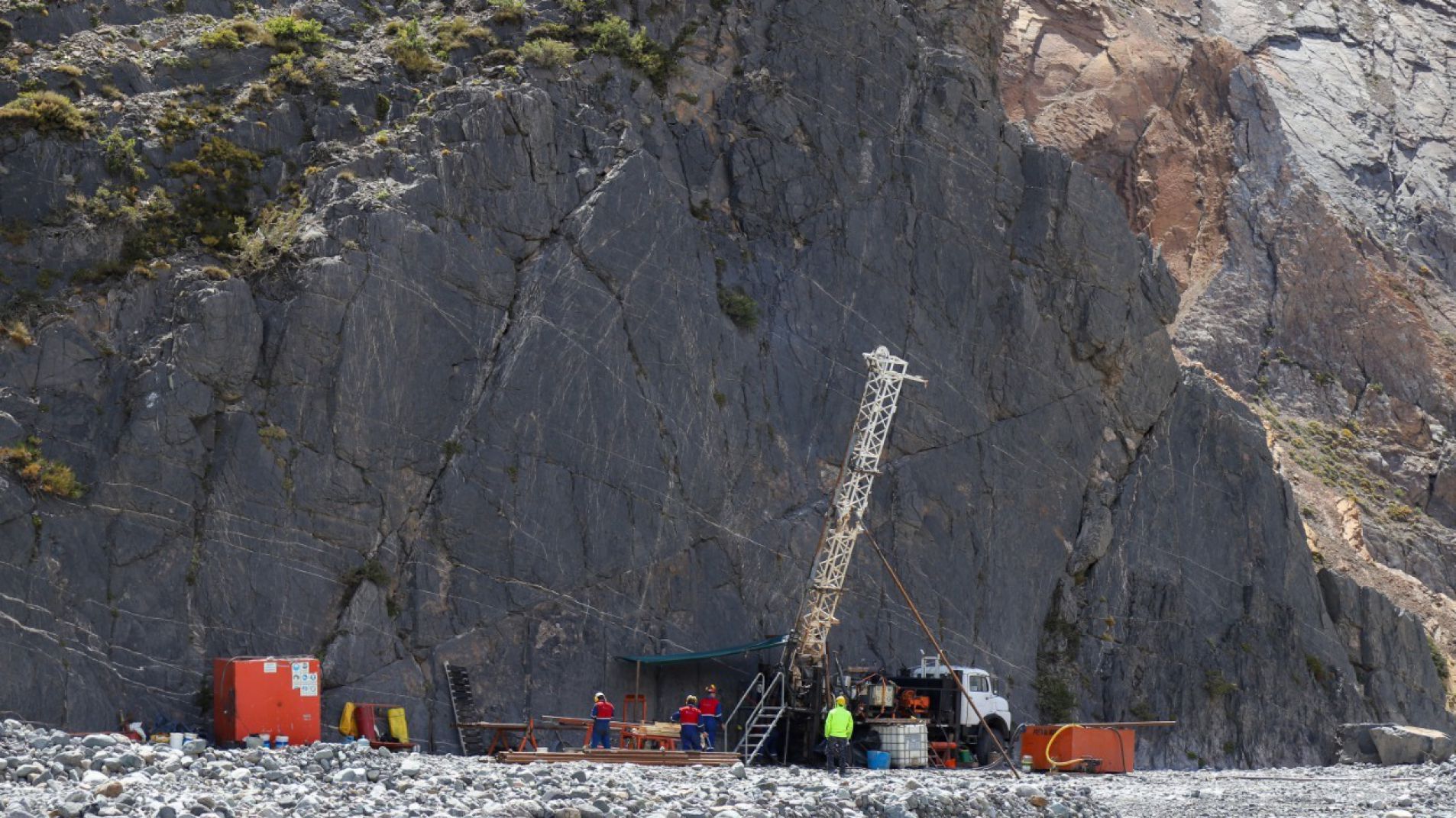Lugar donde se proyecta la boca del túnel.