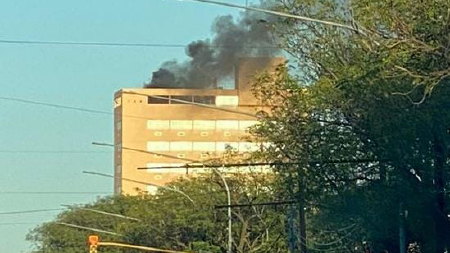 Incendio en la terraza del Hotel Tower