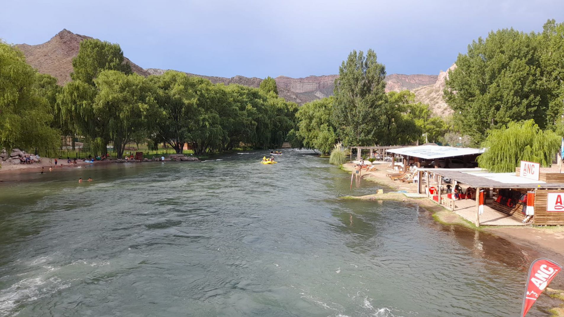 El ex director de Defensa Civil reiteró sus objeciones a dejar construir a la vera del Atuel (foto ilustrativa).