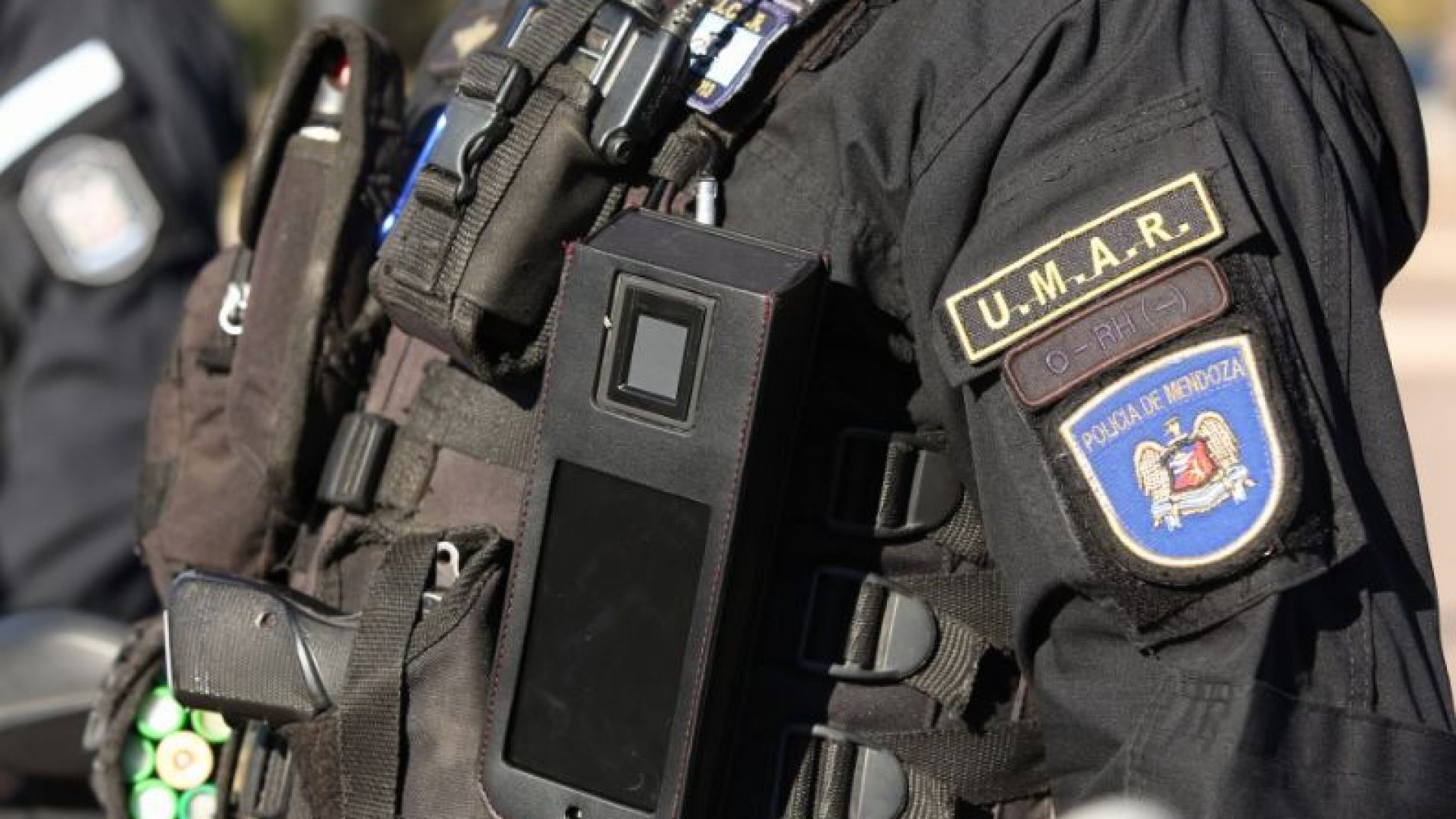 Aseguran que cada vez más policías piden su baja