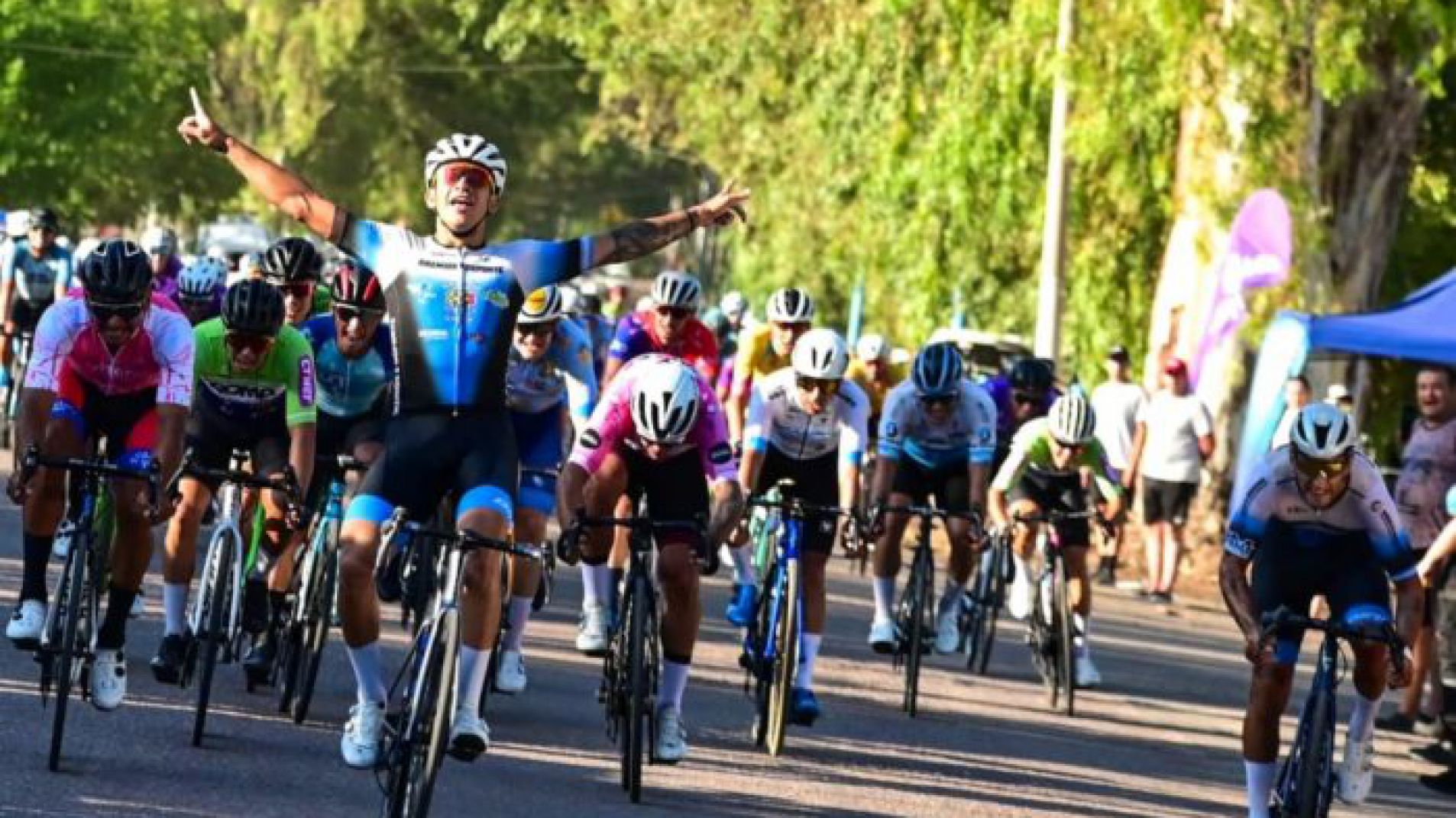 La primera etapa se disputó este domingo entre Santa Rosa y La Paz.
