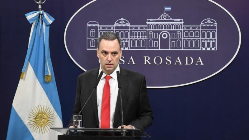 Adorni más complicado: le apareció una casa sin declarar en un country