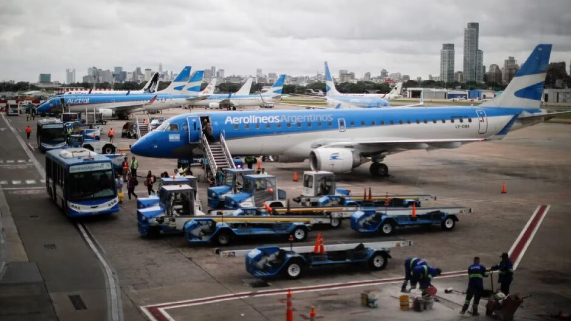 Aerolíneas Argentinas abrió un plan de retiro voluntario para 8 mil empleados