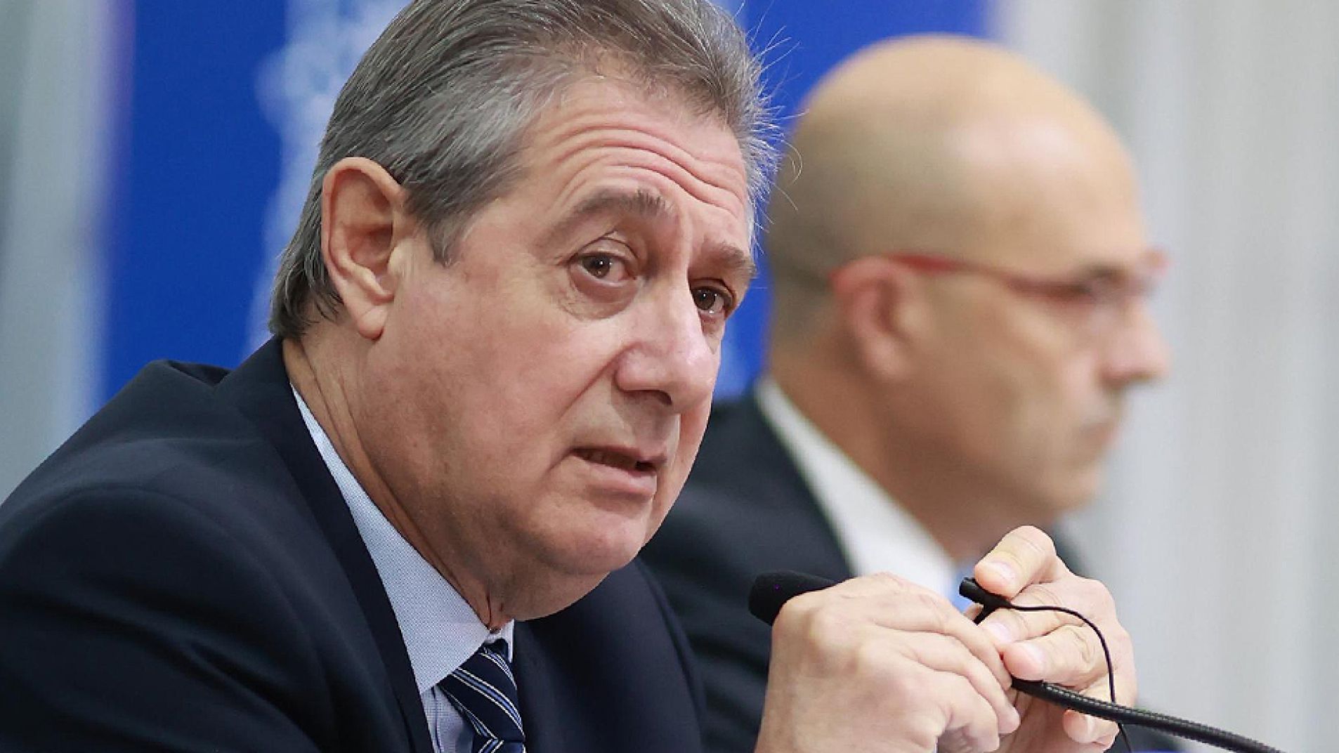 El intendente Omar Félix dio su discurso ante el Concejo Deliberante.