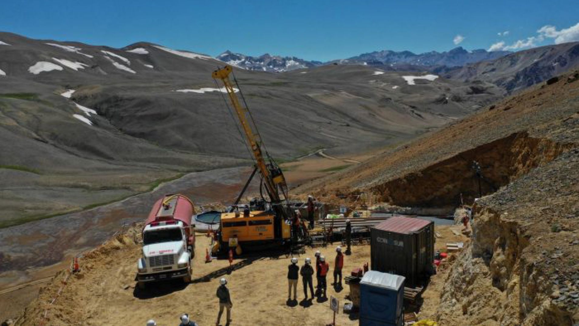 En Cerro Amarillo se están haciendo perforaciones para determinar la cantidad de cobre que tiene el lugar.