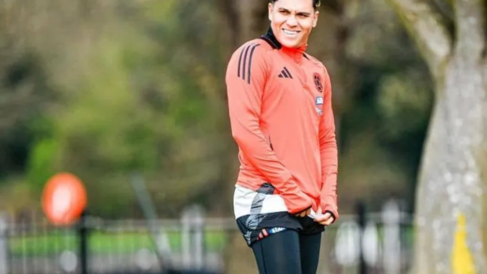 Sonríe River: Juanfer Quintero viaja a Argentina y firma contrato