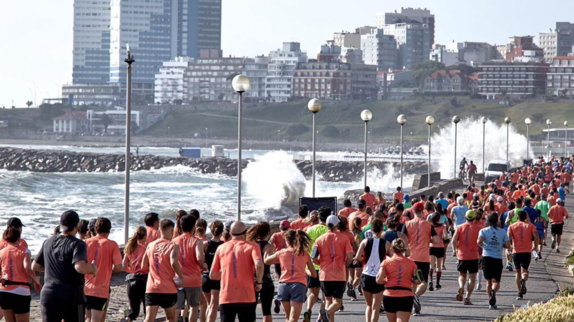 Un hombre murió tras descompensarse en el Maratón de Mar del Plata