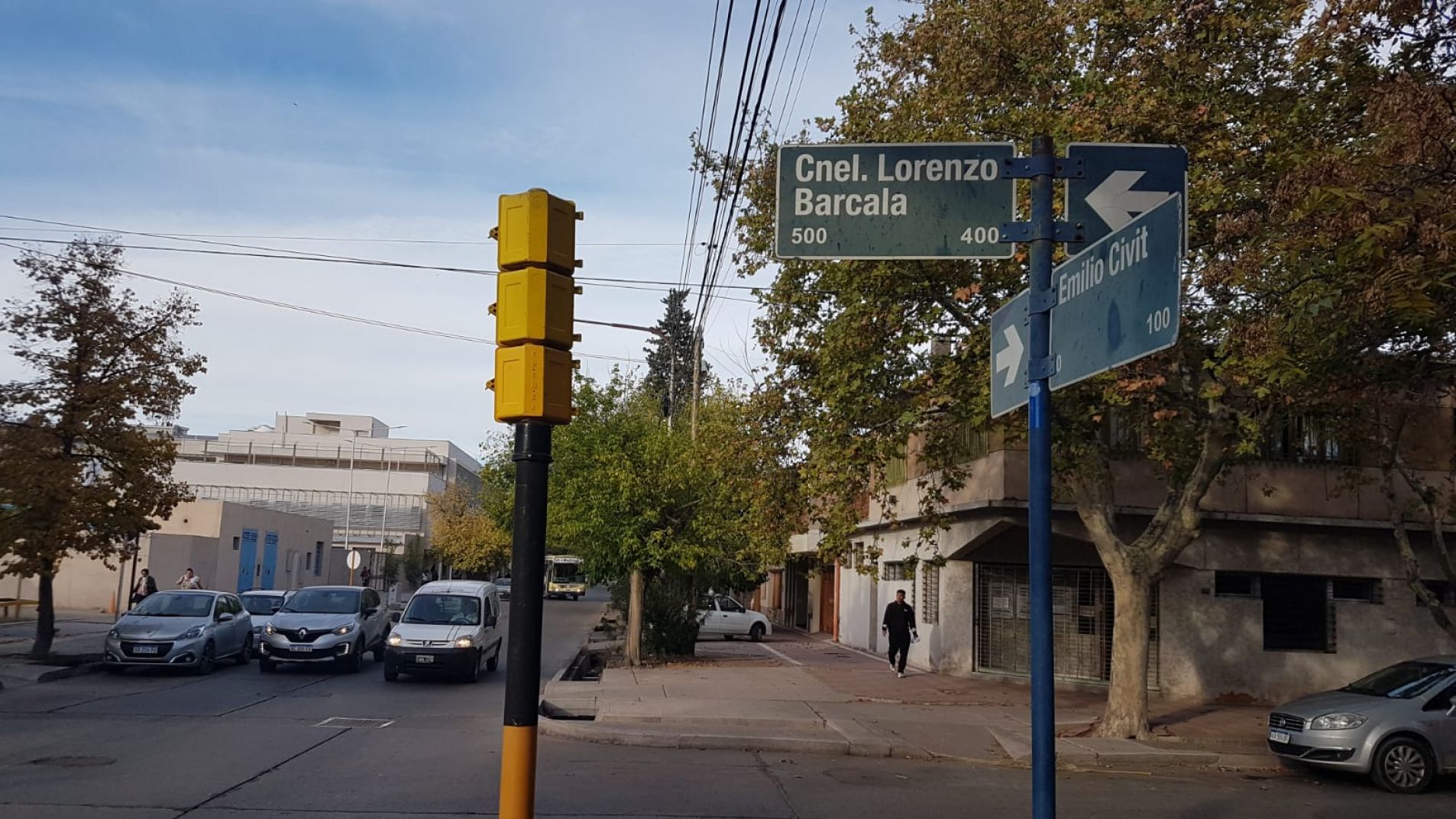 El asalto ocurrió en Barcala y Emilio Civit.