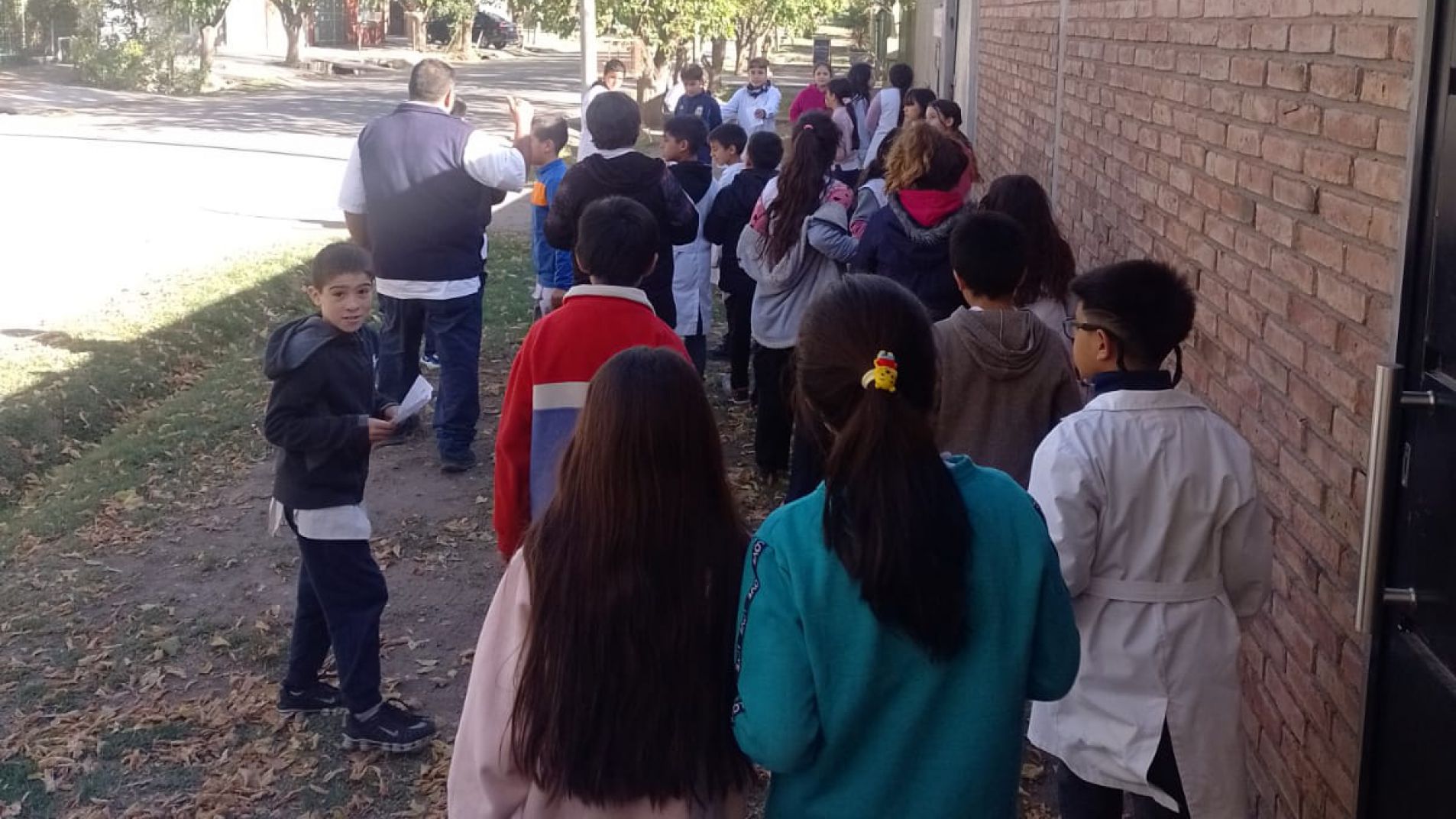 Niños de la Escuela Bufano educaron sobre el viento Zonda