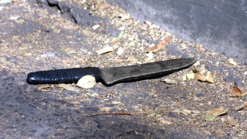 Borrachos en Goudge: un hombre de 59 años apuñaló a su hermano de 65