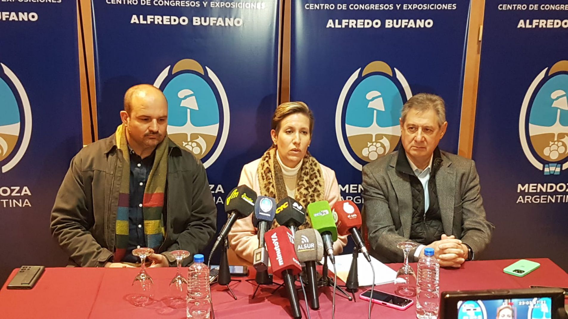 La ministra Jimena Latorre hizo el anuncio junto con el subsecretario de Energía y Minería, Manuel Sánchez Bandini, y el intendente Omar Félix.