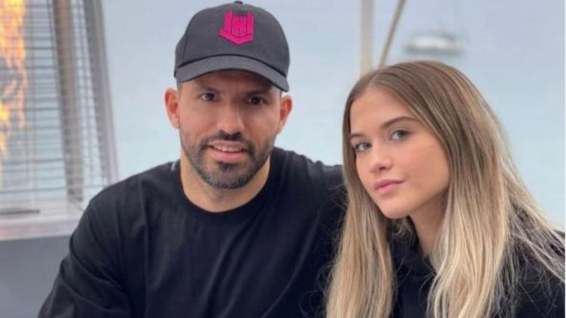 Familia ensamblada: el Kun Agüero, su hijo Benja y la novia embarazada