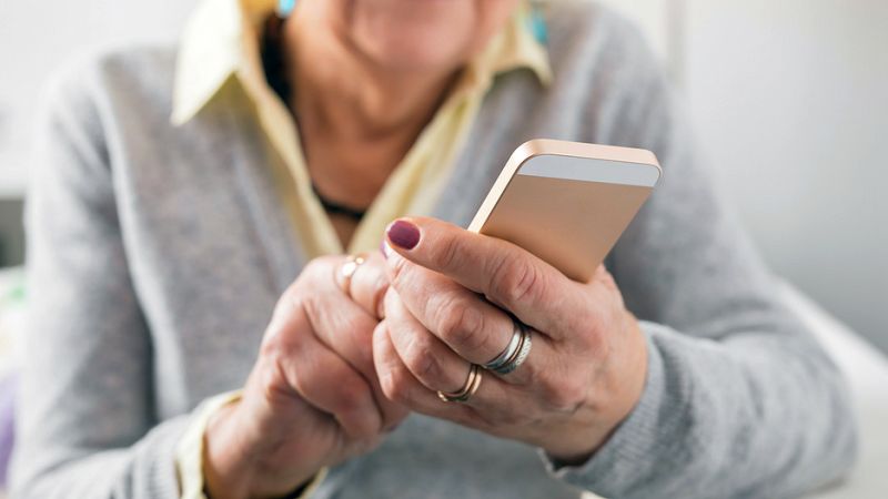 Estafa virtual: a una mujer de 74 años le sacaron más de 2 millones de pesos