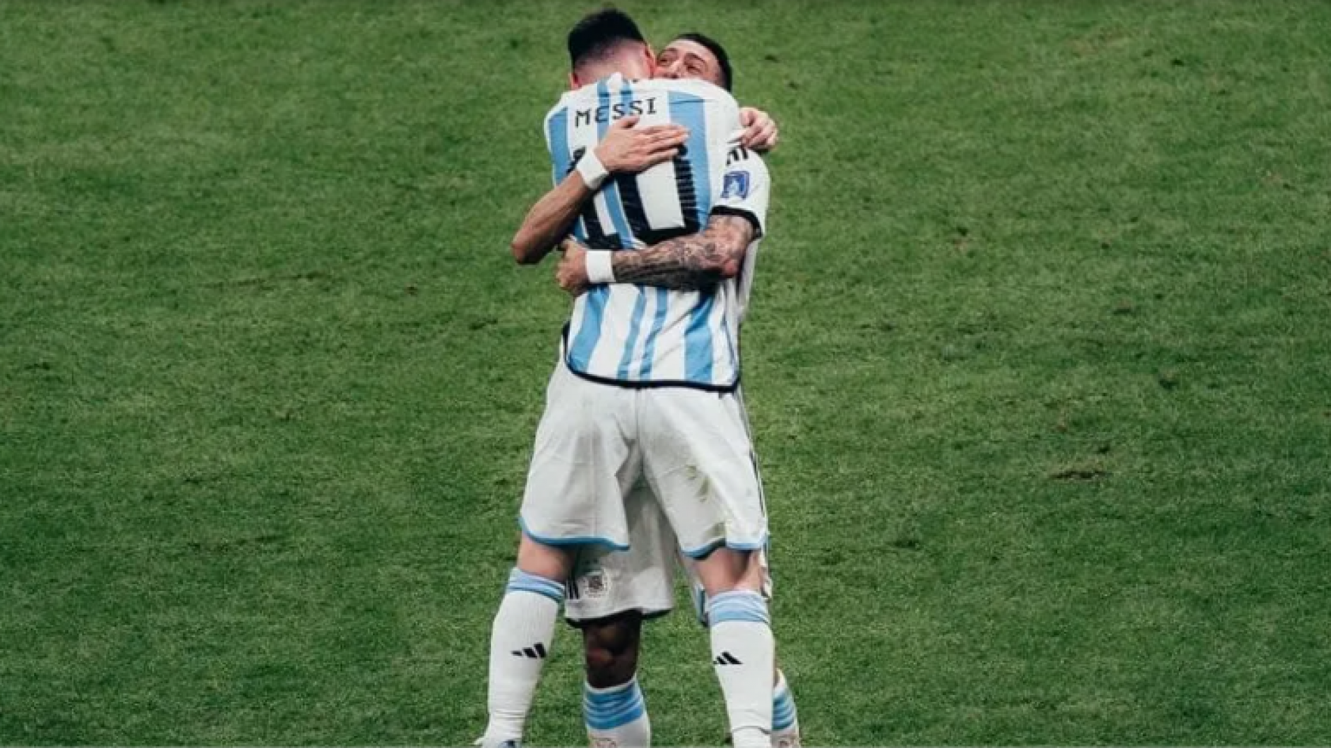 "En la arenga Messi dijo que querían llegar a la final por mí"