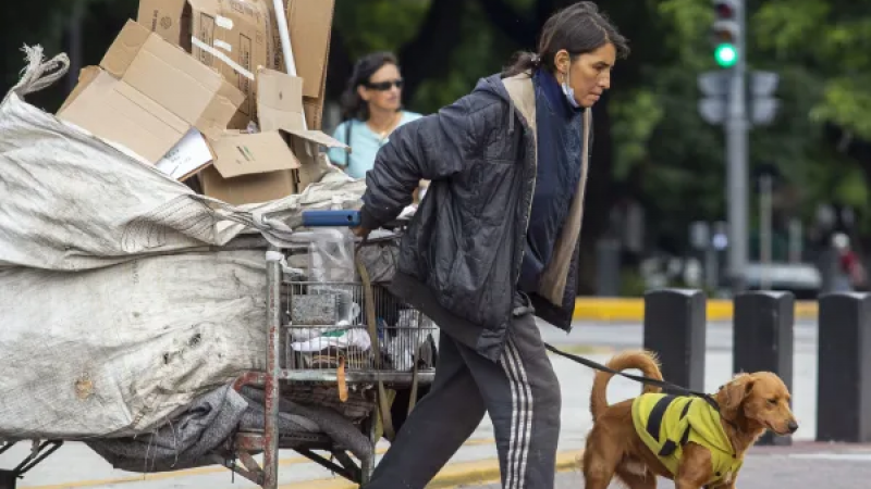 Alertan de que la baja de la pobreza es una "ficción" que no llega al bolsillo