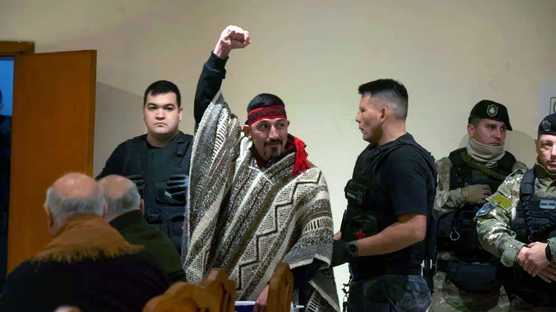 Jones Huala en estado crítico tras más de un mes de huelga de hambre