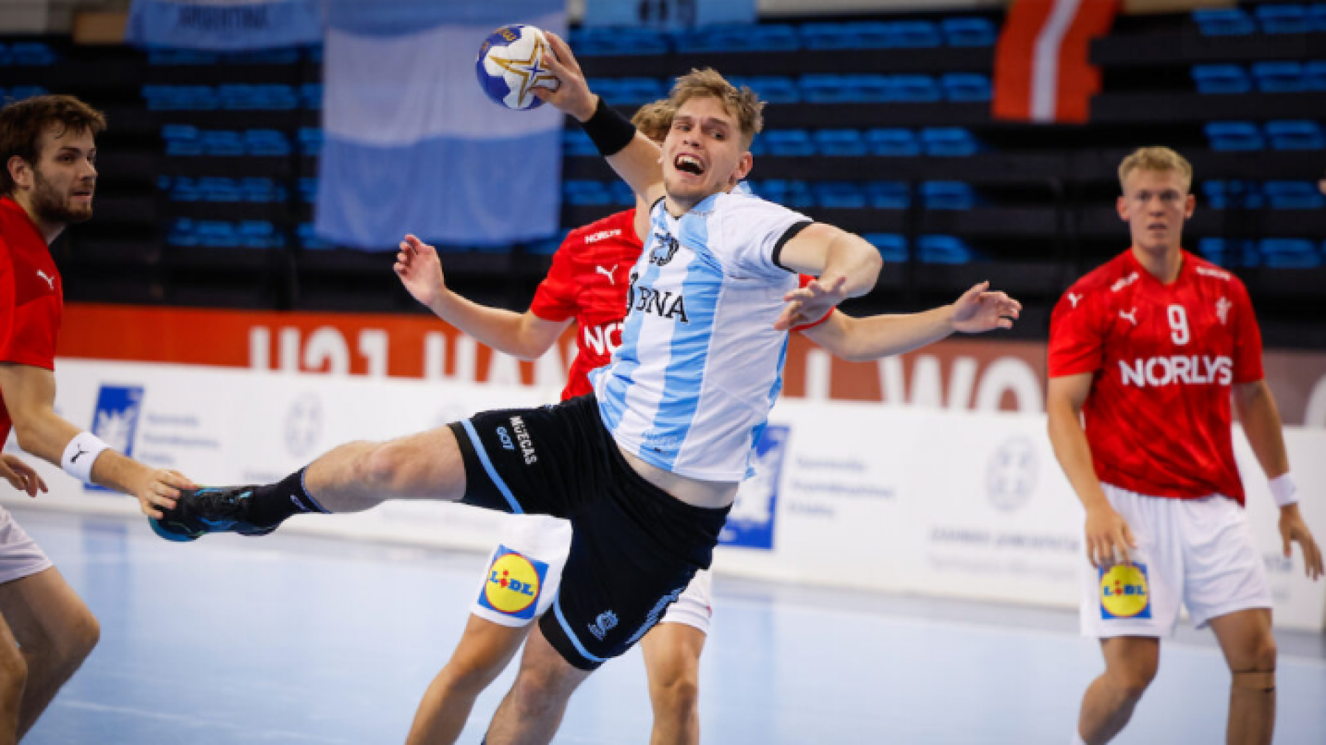 Los Gladiadores cayeron con Dinamarca y se jugarán todo ante Francia