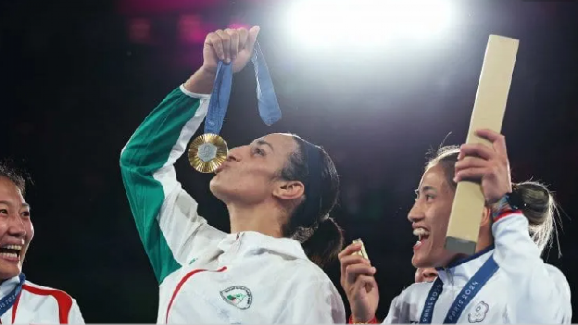 Imane Khelif dominó y se quedó con la medalla de oro