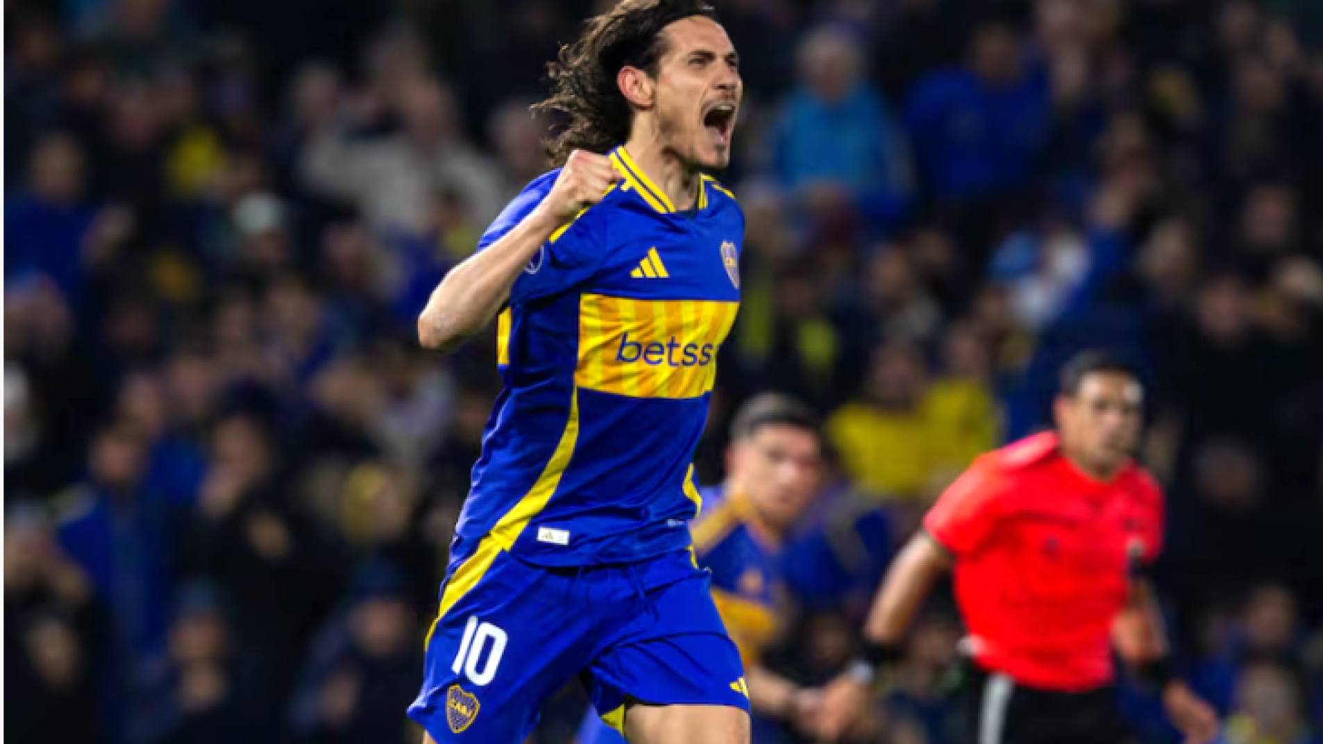 Cavani puso la firma y renovó el contrato con Boca