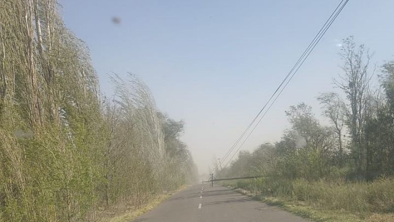 Rige alerta amarilla por Zonda, calor y descenso de la temperatura