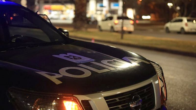 Rompieron la vidriera de una panadería y robaron dinero de la caja registradora