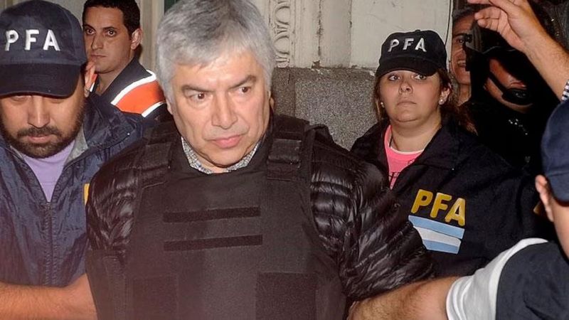 Por una neumonía internaron de urgencia a Lázaro Báez
