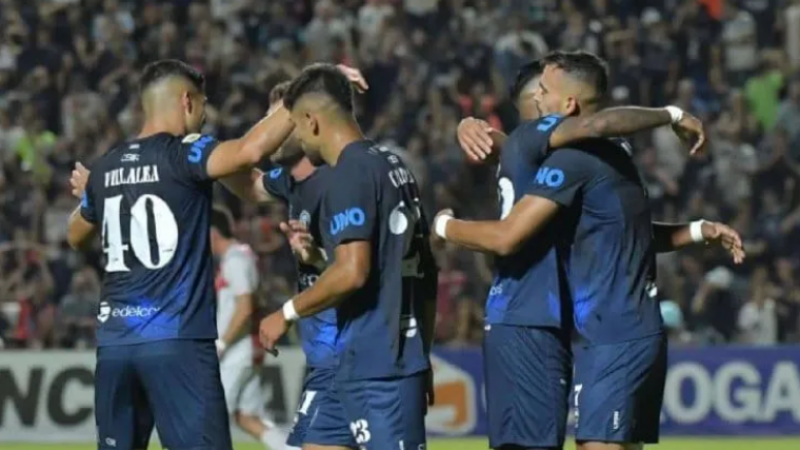 Por el paro nacional suspendieron el partido de Independiente Rivadavia