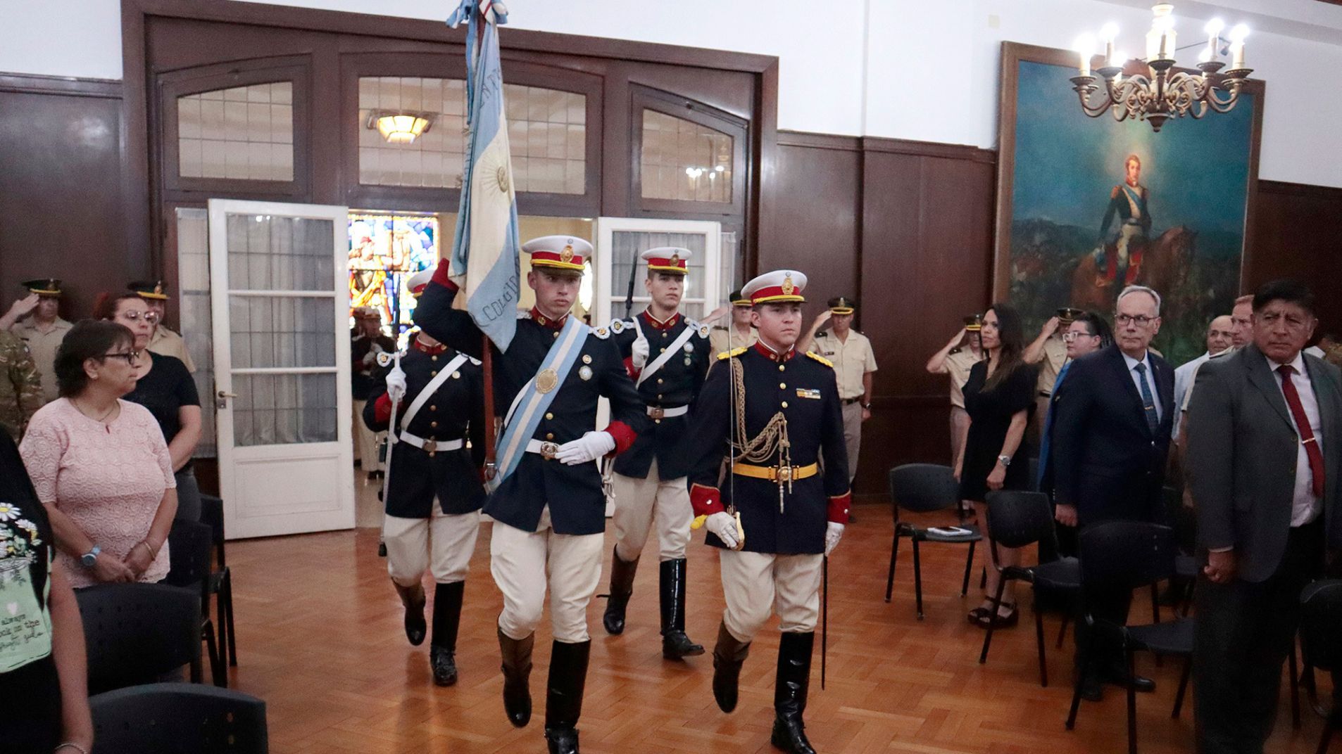 Conocé al sanrafaelino que es abanderado nacional en el Colegio Militar