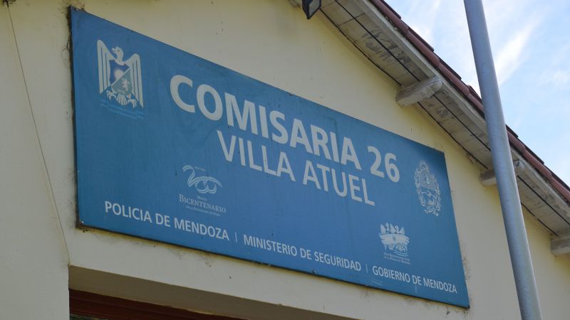 En Villa Atuel los ladrones robaron 60 ladrillos del interior de una casa