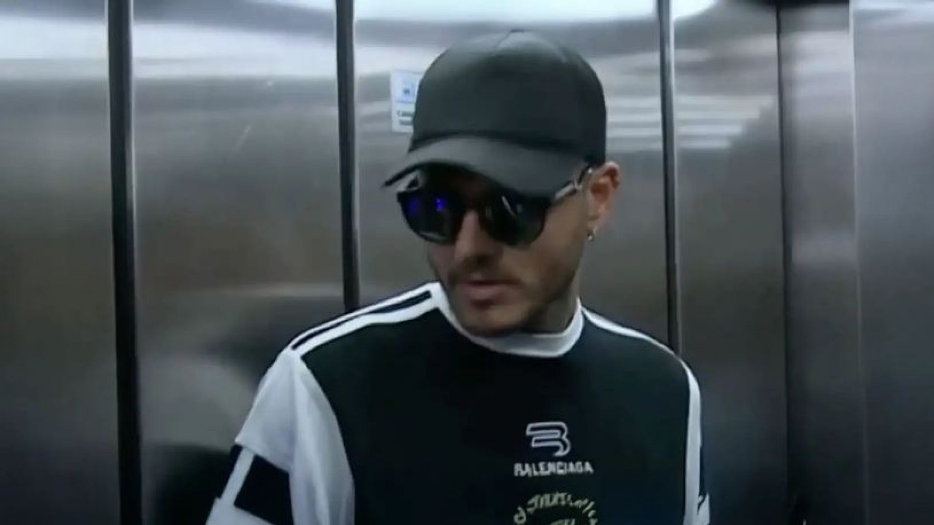 Mauro Icardi se presentó en la Justicia con la China Suárez a entregar su celular