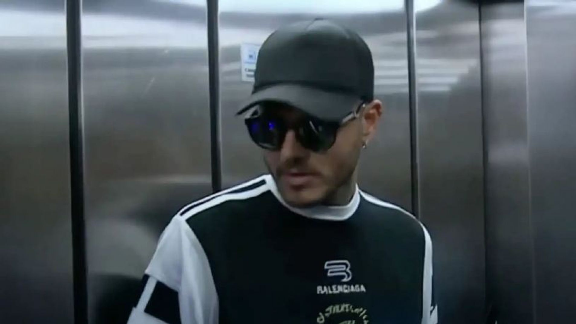 Mauro Icardi se presentó en la Justicia con la China Suárez a entregar su celular