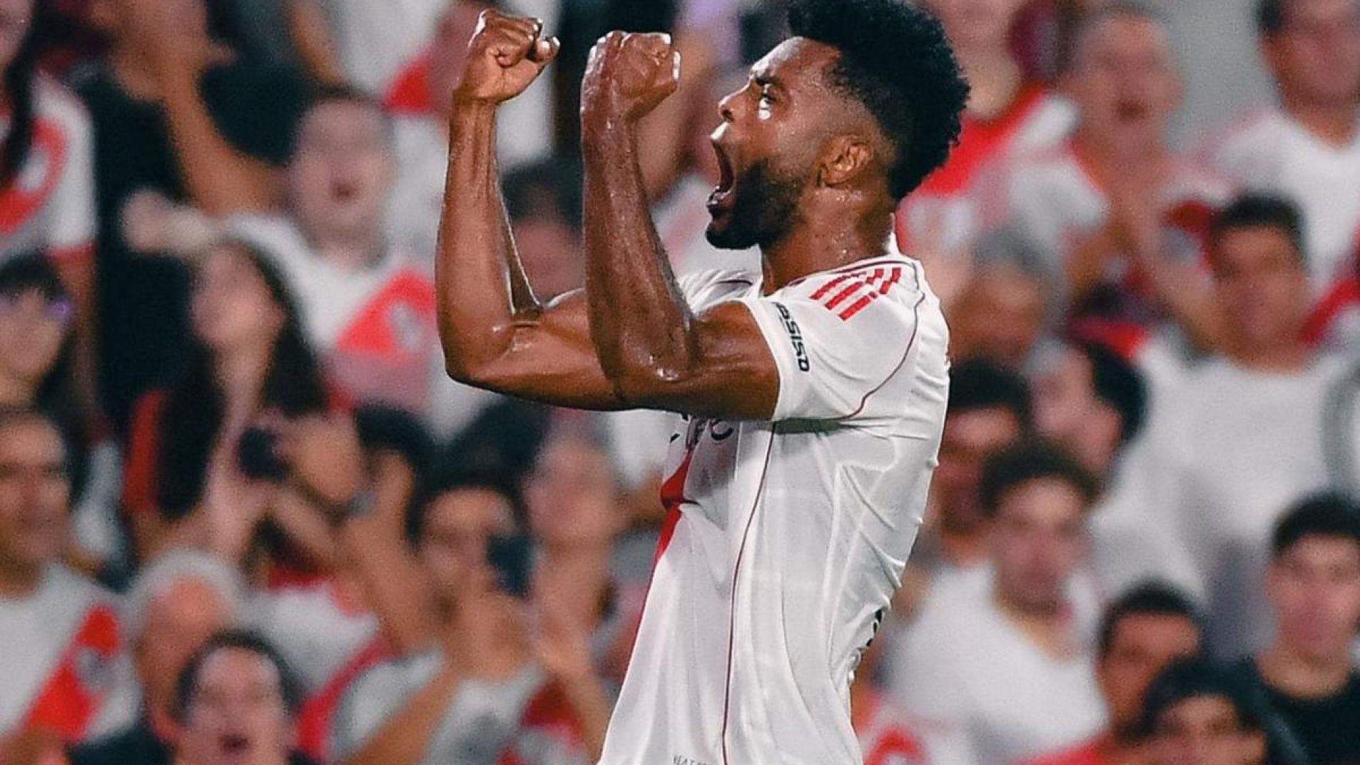 River venció a Lanús con gol de Borja y se prende en la pelea de la Zona B