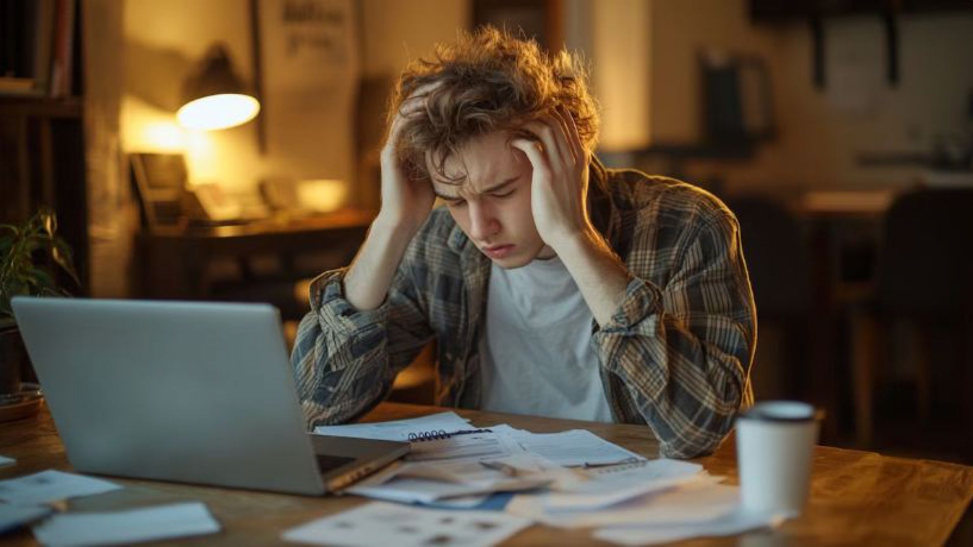 ¿El cerebro se satura con información? Estudios revelan la verdad