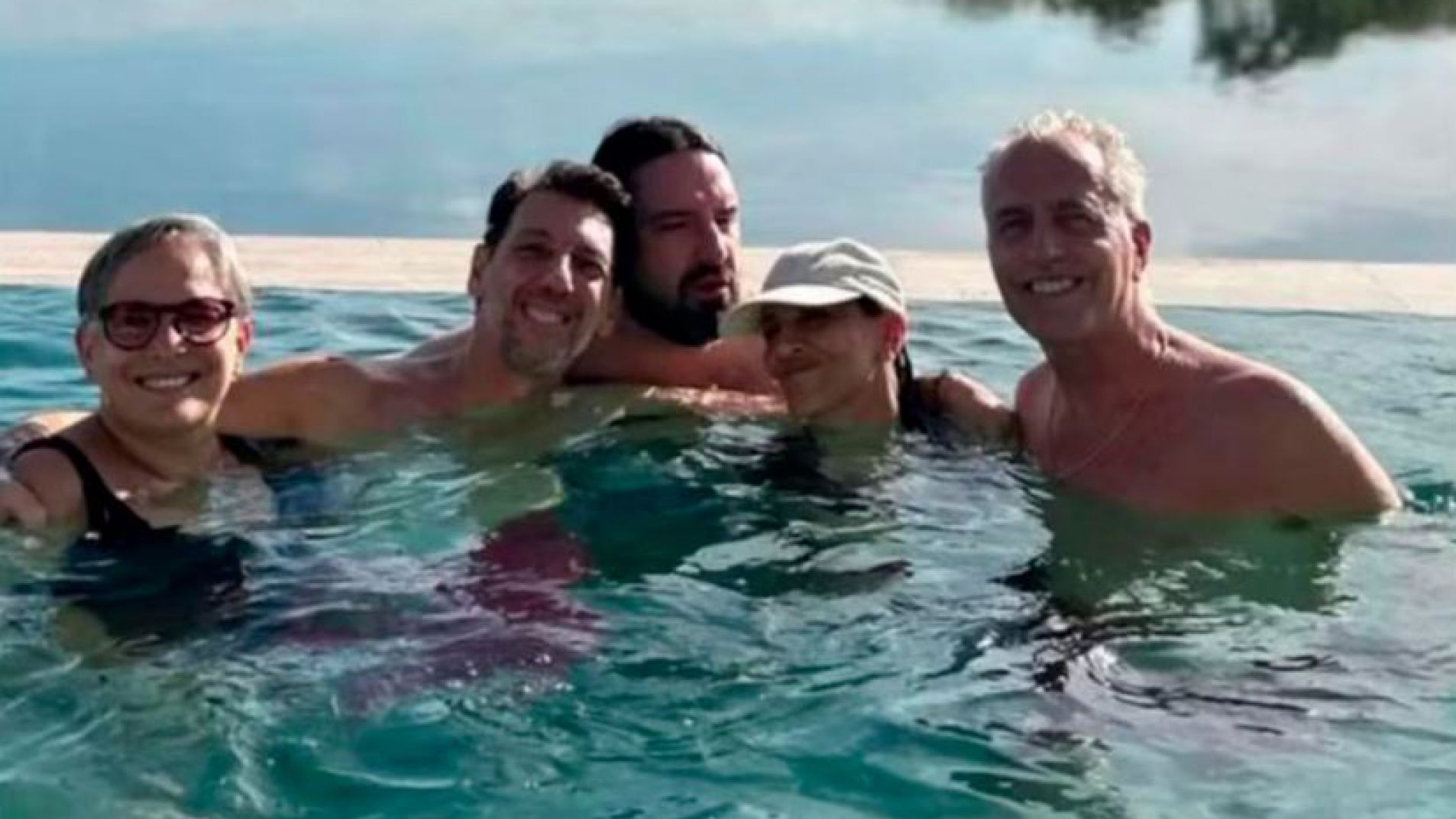 Marley celebró la llegada de Milenka con: asado, piscina y el regalos
