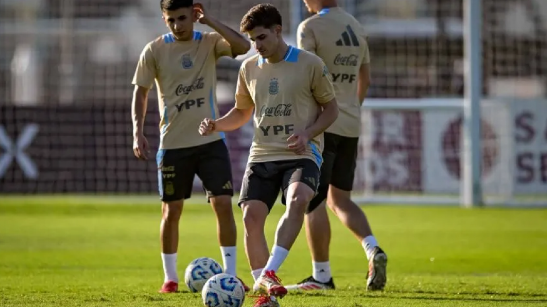 Argentina con sorpresas para enfrentar a Uruguay