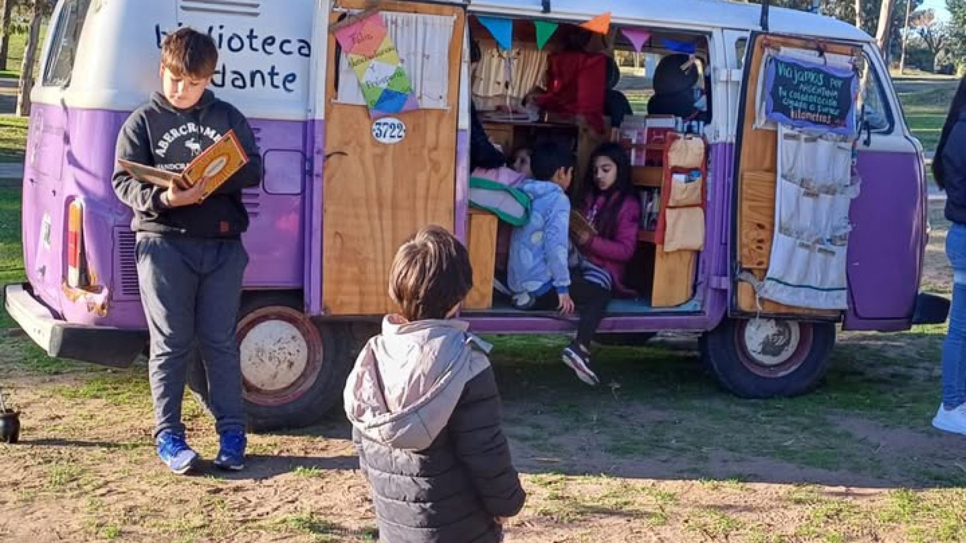 Juegos, música y solidaridad