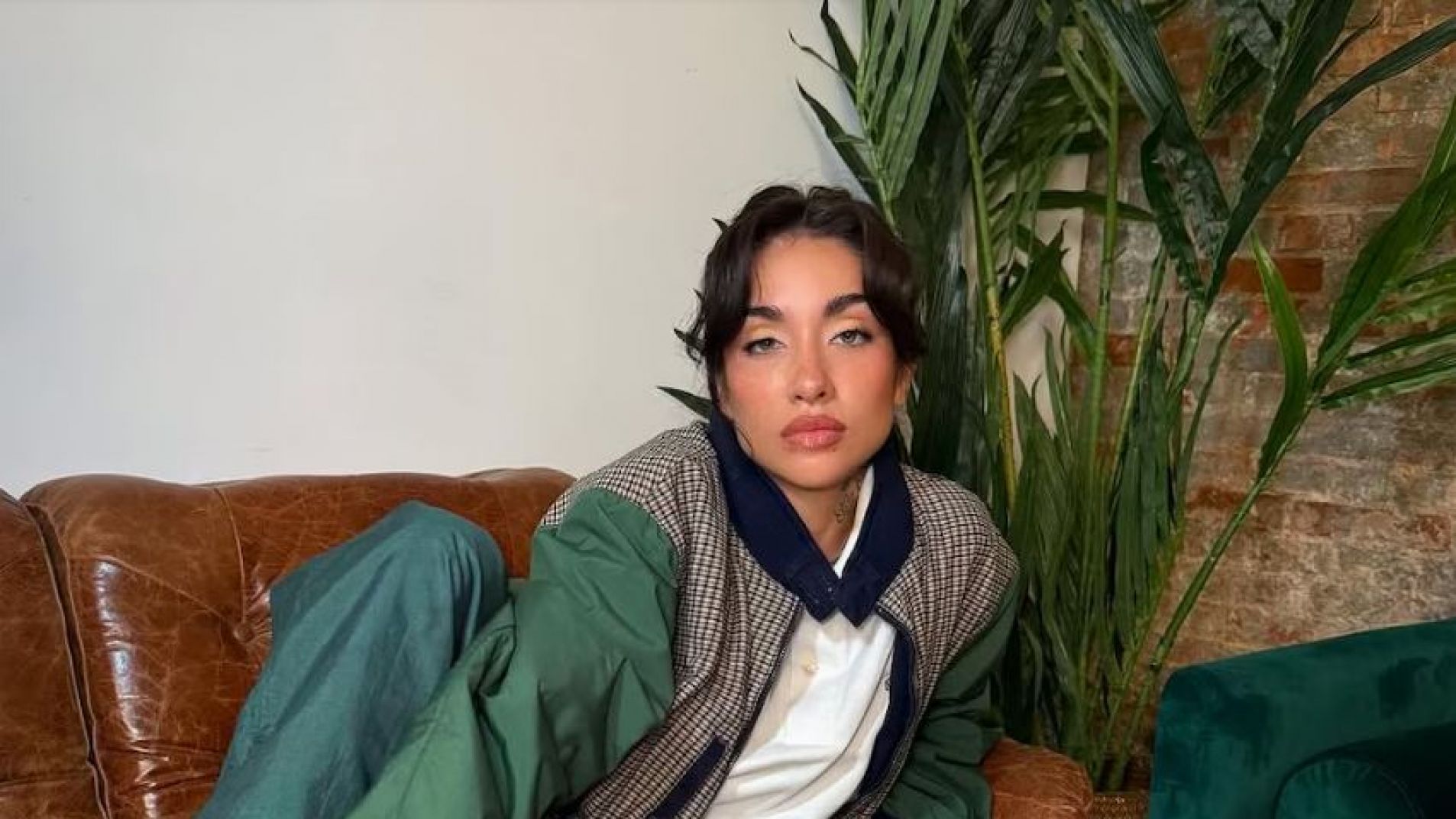 María Becerra sorprendió con un cambio de look