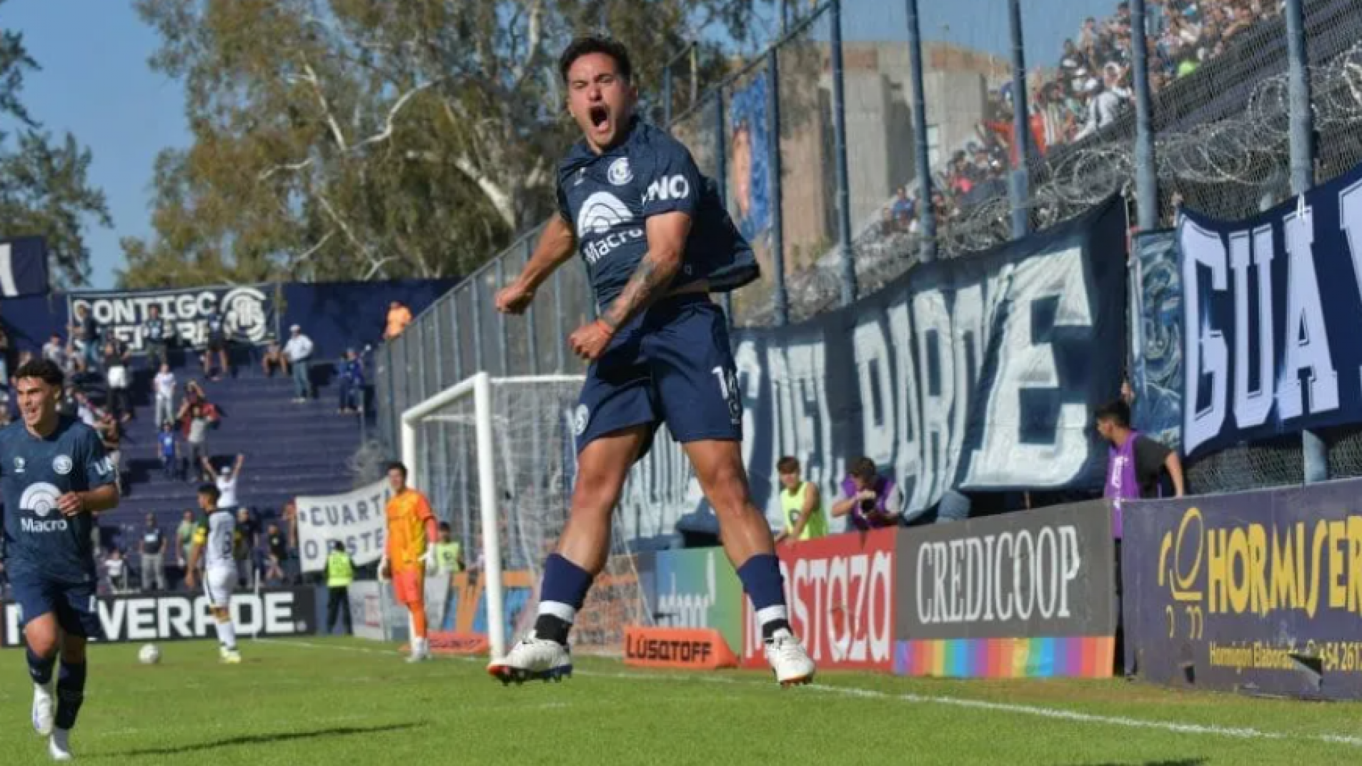 Independiente (R) lo dio vuelta y le ganó 3-2 a Defensa yJusticia