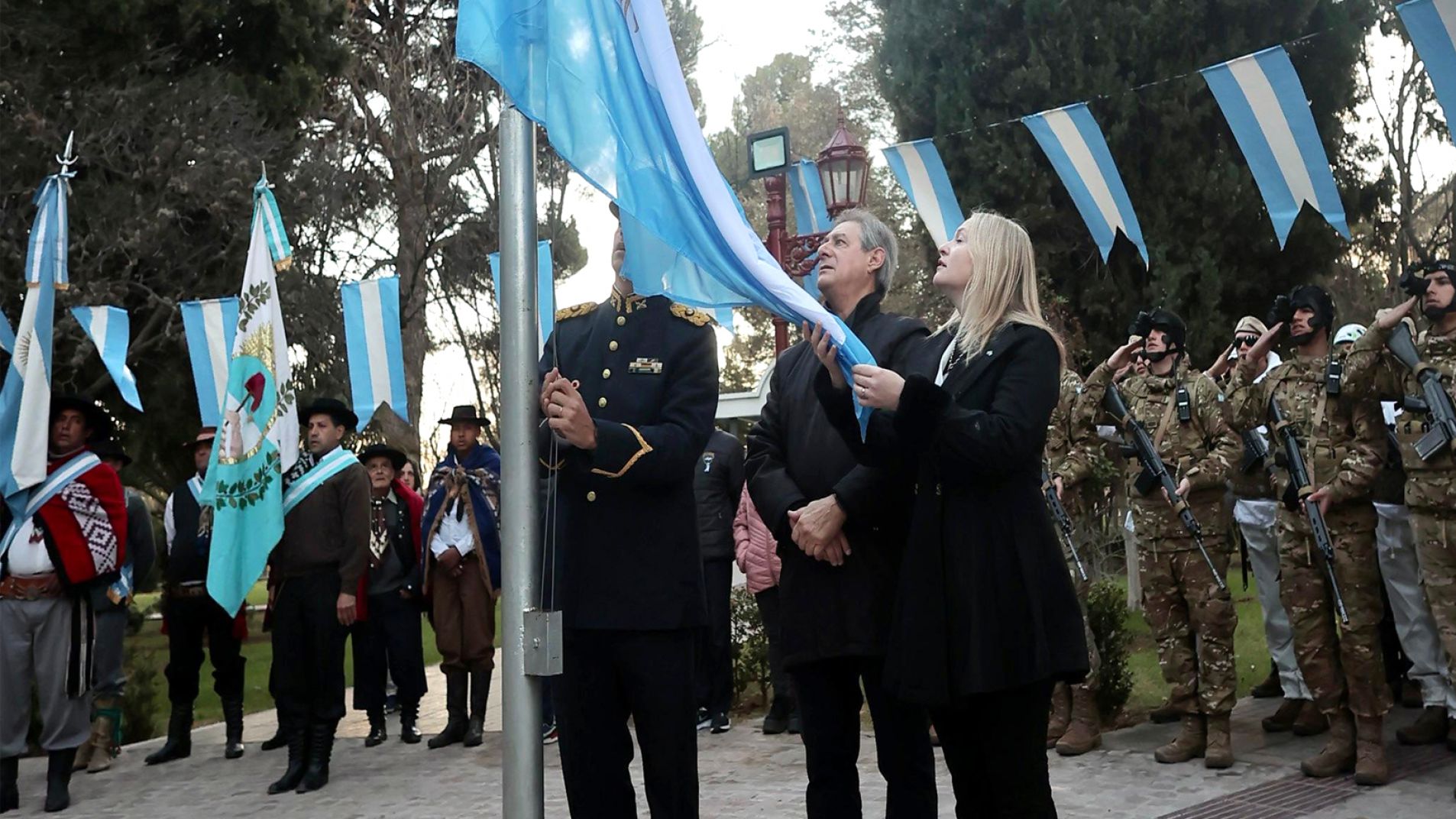 Ya se desarrollan los actos por el Día de la Patria en la Villa 25 de Mayo