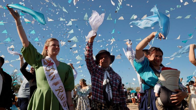 Nito Leza invitó a participar del Pericón Nacional: "Hay que vivirlo de adentro"